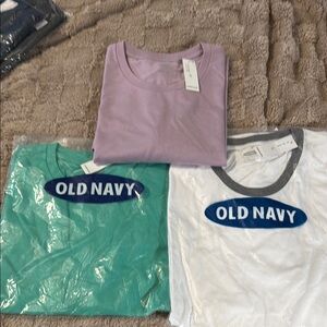 Old Navy Mens Purple, Green, and White T-Shirts XL BNWT 3 for $20